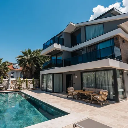Вилла Luxury Heated Pool &