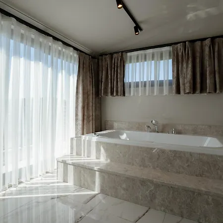 Luxury Heated Pool & Villa Fethiye