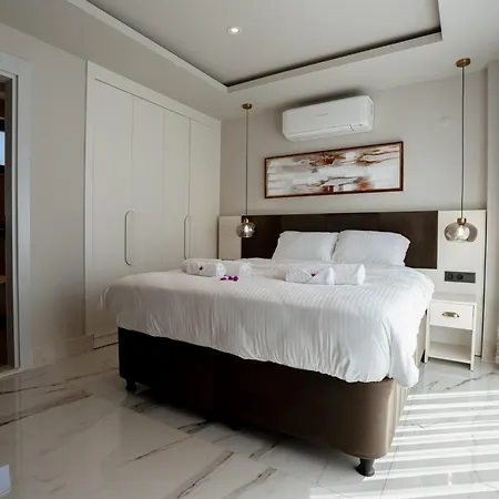 Luxury Heated Pool &