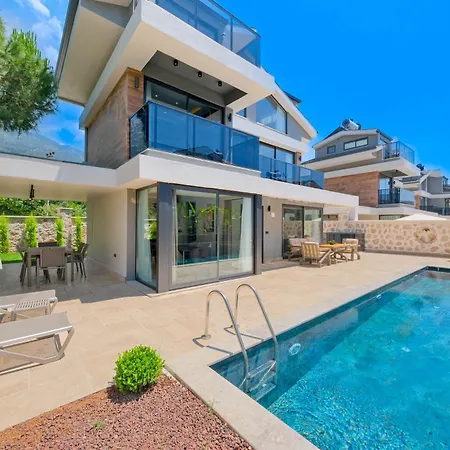 Villa Luxury Heated Pool & *